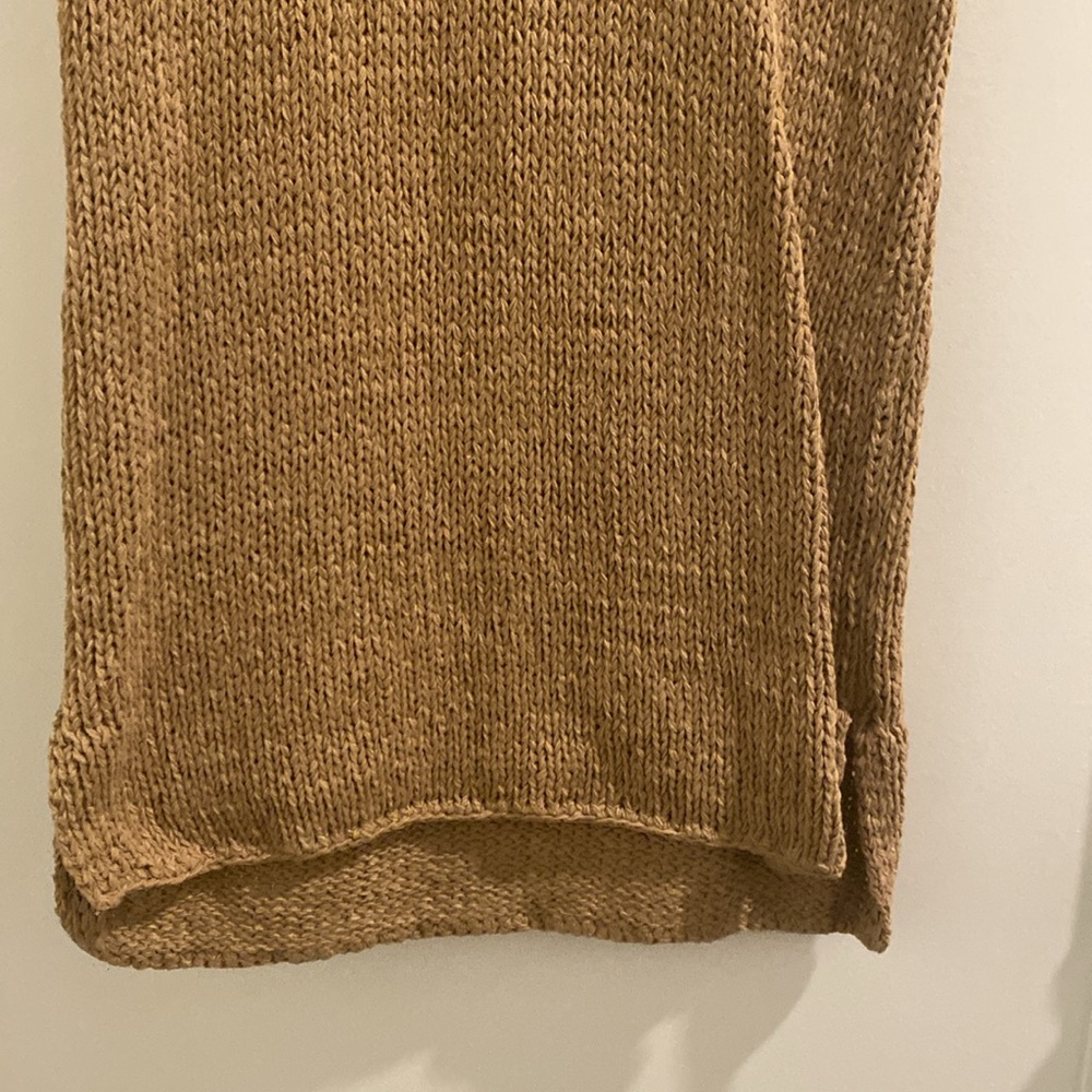 Like New Vince Knit Tank Top - Picture 9 of 12